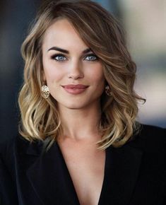 Hair Levels, Hair Affair, Haircut And Color, Mid Length Hair, Medium Hair Cuts, Medium Length Hair Cuts, Hair Today, Great Hair