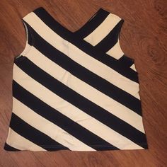 Cute Striped Tank Top. 100% Cotton - Never Worn Navy Sleeveless Top For Day Out, White Stag, Striped Tank Top, Striped Tank, White Tank Top, Top 100, Blue White, Checks, Color Blue