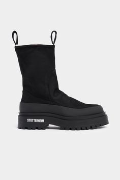 Rough Walker Nubuck Black | STUTTERHEIM US Raincoat Kids, Comfortable Boots, Boot Accessories, Walker Boots, Nubuck Leather, Mid Calf Boots, Lug Sole, Lace Boots, Suede Boots