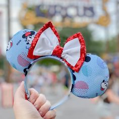 For up to 20% OFF visit our website https://dreamearsboutique.com READY TO SHIP! Don't forget to check out the matching scrunchie, headband and facemask!! *One Size Fits Most *Everyone's head is a different shape and size so you never know how they will actually fit* *Once the item is shipped you will receive an email with tracking info! **Please allow up to 2 weeks for processing time unless otherwise stated as a ready to ship item (RTS *I make all the ears myself and I take a lot of time and p Casa Disney, Scrunchie Headband, Vintage Storybook, Mickey Mouse Ears, Vintage Circus, Mickey Ears, Detail Shop, Turbans, Mouse Ears