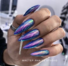 Chrome Nail Design, Black And Purple Nails, Nail Polish Art Designs, Aurora Nails, Purple Nail Art, Mirror Nails