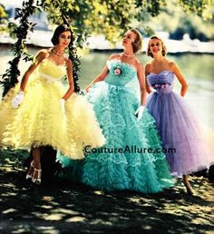 Three strapless tulle dresses by Nadine Formals. The Nadine Formals company was based in St. Louis and is still in business today as part of the Bridal Originals company. These dresses sold in 1957 for $25 - $30 (about $195 - $235 in today's dollar). 50s Prom Dress, 50s Prom Dresses, 1950s Prom Dress, 50s Prom, Three Women, Look Retro, Fashion 1950s