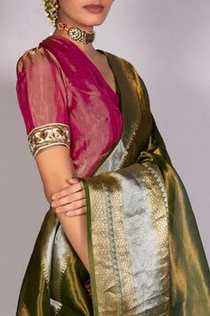 Puff Sleeve Saree Blouse, Sleeve Saree Blouse, Tissue Saree, Saree Blouse Patterns, Indian Dresses Traditional, Designer Saree Blouse Patterns, Trendy Blouses, Trendy Blouse Designs, Lakme Fashion Week