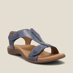 Sandal Kulit, Orthopedic Sandals, Roman Sandals, Stylish Sandals, Beach Casual, Naha, Fashion Sandals, Blue Sandals, Womens Sandals Flat