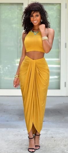 Crop Top Skirt Set, Afrikaanse Mode, Club Outfit, Top Skirt Set, Crop Top Skirt, Mode Inspiration, Club Dresses, Yellow Dress, African Fashion