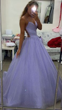 Tulle Long Prom Dress, Sweep Train Prom Dress, Dream Prom Dress, Purple Tulle, Backless Evening Dress, Prom Dresses With Pockets, Stunning Prom Dresses, Spaghetti Strap Prom Dress, Looks Party