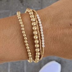 Measures 6.75" Quantity (1) classic gold 2mm bead bracellet, (1) bliss bracelet in pearl, (1) classic 4mm bracelet, (1) classic 6mm bracelet Gold Bracelets Stacked, Teacher Clothes, Preppy Jewelry, Gold Bead Bracelets, Classic Gold, Bracelet Collection