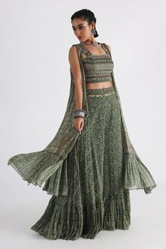 Shop for Smriti by Anju Agarwal Green Printed Cape And Tiered Flared Pant Set for Women Online at Aza Fashions Bohemian Ikat Print Choli For Festive Occasions, Fitted Bohemian Ikat Print Sets, Bohemian Bandhani Print Georgette Choli, Bohemian Green Choli With Sheer Dupatta, Taffeta Top, Green Cape, Satin Color, Fashion App, Embroidery Work