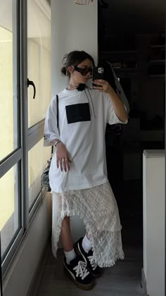 Summer Ootd Aesthetic, Cool Ootd, Casual Dinner Outfits, Casual Dinner Outfit Summer, Dinner Outfit Casual, Sweat Gris, Outdoor Streetwear, Latina Outfits, 일본 패션