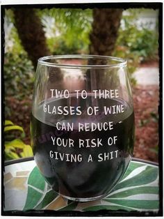 Wine Meme, Diy Wine Glasses, Wine Quotes, Wine Art, Wine Time, Wine Humor, Diy Wine