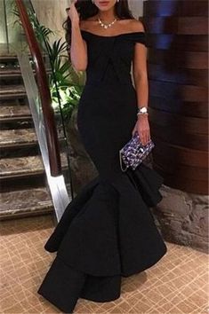 Glitter Dresses, Black Mermaid Dress, Black Mermaid Prom Dress, Tiered Prom Dress, Aquarius Quotes, Black Mermaid, Elegant Attire, Blazer Set, Black Prom