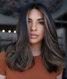 Haircuts Armpit Length, Oval Haircut, Armpit Length Hair, Hairstyles For Oval Face, Haircuts For Oval Faces, One Length Hair, Flattering Haircuts, Textured Haircut