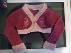 Adorable little girls size 4/5 crop sweater with one jeweled button. This sweater is in great condition barely worn just needs shaved or a good lint brush and will be almost good as new. Lint Brush, Mary Kate, Crop Sweater, Jumpers And Cardigans, Cropped Sweater, Sweater Outfits, Sweaters & Cardigans, Cardigans, Girl Outfits