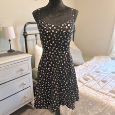 Flower Dress Navy Sundress, Womens Navy Dress, Navy Wrap Dress, Sleeveless Cotton Dress, Midi Shift Dress, Warm Dresses, Super Cute Dresses, Tee Shirt Dress, Old Navy Dresses