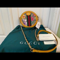 Gucci Ophidia Gg Round Shoulder/Crossbody Double G Sherry Line Yellow Mustard. Offidia Gg Mini Round Shoulder Bag Line Double G Sherry Line Width 18.5cm(7.3") Height 18.5cm(7.3") Depth 5cm(2") Material Gg Supreme Leather Notation Color Yellow Mustard Come With Dust Bag Made In Italy Designer Yellow Gucci Bag, Yellow Designer Gucci Bag, Gucci Wallet On Chain, Gucci Super Mini, Gucci Disco, Round Shoulder Bag, Gucci Vintage Bag, Tory Burch Ballet Flats, Gucci Mini