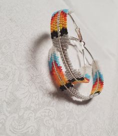 Rainbow Feather Hoop Earrings - Etsy Beaded Corn, Beaded Keychains Patterns, Native American Beadwork Earrings, Rainbow Feather, Native Beading, Beaded Jewelry Earrings, Seed Bead Crafts, Beaded Earrings Native, Festival Earrings