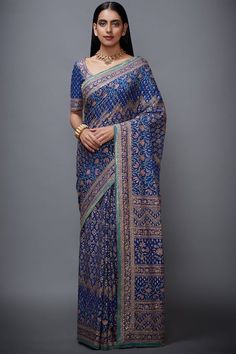 Blue Saree, Thread Work, Printed Sarees, Blouse Fabric, Contrast Trim, Sarees Online, Embroidered Silk, Custom Made