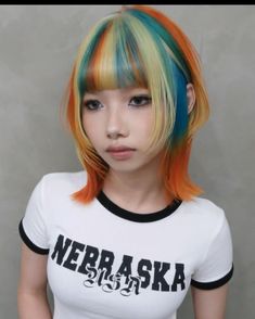 Colorful Bob Hair, Orange And Blue Hair, Blue And Orange Hair, Funky Hair Colors, Cute Hair Colors, Quick Braided Hairstyles, Funky Hairstyles