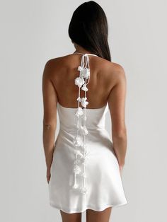 Flower Stripe Backless Halter Short Dress Intimate Garden Wedding, Intimate Garden, Short Dress White, Pleated Neckline, Satin Roses, Mini Robes, Open Back Dresses, Halter Mini Dress, White Dress Summer