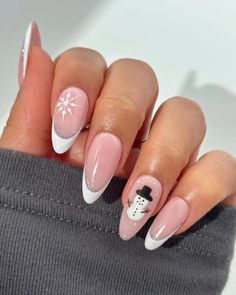 24 Best January Nails To Recreate - Inspired Beauty November Nail Designs, 13 November, Gel Nail Art Designs, Nude Nail Designs, Nail Art Gel, Cute Christmas Nails, Christmas Nail Art Designs, Christmas Nails Acrylic