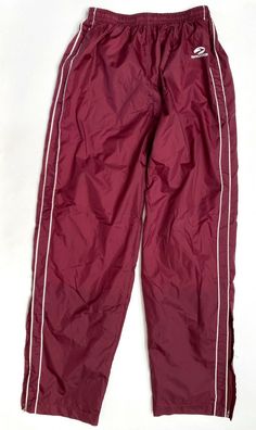 Zara Wardrobe, Red Track Pants, Parachute Pants Outfit, Red Tracksuit, Vintage Running, Vintage Tracksuit, Track Pants Women