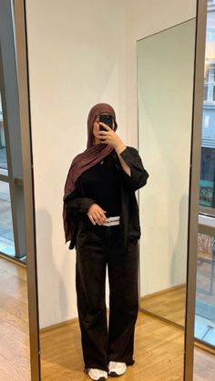 Hijabi Outfits School, Brown Hijab Outfit, Hijabi Aesthetic Outfits, Aesthetic Outfits Hijab, Hijab Fashion Style, Outfit First Day Of School, School Outfits Fall, Outfits Fall Aesthetic