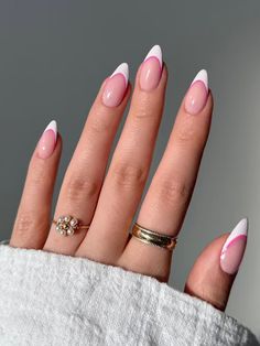 Multicolor  Collar    Uñas de Color Embellished Tip Nail Designs, Almond Nails Pink, Pink French Nails, Long Almond, French Tip Nail Designs, Summery Nails, Pink French, Modern French, Almond Acrylic Nails