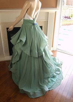 Sage wedding skirt, 2 piece green wedding gown Green Tulle Evening Dress For Wedding, Floor-length Ruffled Skirt Wedding Dress, Fitted Evening Dress With Ruffled Skirt For Wedding, Voluminous Long Wedding Maxi Skirt, Wedding Evening Dress With Ruffles And Voluminous Skirt, Organza Flowy Skirt For Wedding, Elegant Full Skirt For Debutante Ball, Elegant Wedding Ball Gown With Voluminous Skirt, Voluminous Floor-length Maxi Skirt For Wedding