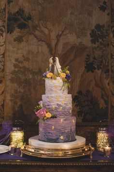 Disney Wedding Cakes - Orange Blossom Bride Rapunzel Wedding Theme, Orange Wedding Cake, Wedding Disney