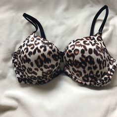 Never Worn Stretch Underwire Bra In Leopard Print, Leopard Print Stretch Underwire Bra, Leopard Print Bra, Victoria Secret Bras, Women's Intimates, Leopard Print, Victoria's Secret, Bra, Women Shopping