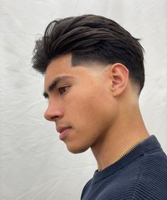 Short Slicked Back Hair, Mens Slicked Back Hairstyles, Faded Haircut, Slick Back Haircut, Haircut Ideas Trendy, Taper Fade Short Hair, Mens Haircuts Short Hair, Low Fade Haircut, Taper Fade Haircut