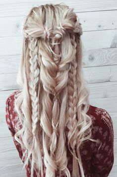 Witchy Hair, Witch Hair, Fall Hairstyles, Viking Hair, Fall Hair Trends, Hair Help, Long Blonde, Trending Hairstyles, Braids For Long Hair