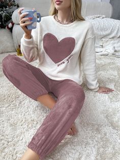 Dusty Pink Cute Collar Long Sleeve  Heart Pant Sets Embellished Non-Stretch  Women Sleep & Lounge Sleepwear Women Pajamas, Women Slogan, Heart Letter, Flannel Pajama Sets, Cute Pajamas, Letter Embroidery, Elegant Dresses Long, Women Long Sleeve Tops, Loungewear Sets