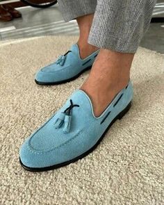 Luxury Gentleman's Plain Toe Tassel Loafers, Luxury Gentleman Wingtip Tassel Loafers, Luxury Tassel Loafers With Calf Leather And Leather Lining, Luxury Calf Leather Tassel Loafers With Plain Toe, Vetements Shirt, Black Monks, Men Ootd, Blue Suede Loafers, Ballet Socks