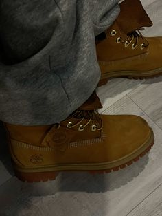 aesthetic Tims Boots Men, Boy Shoes Aesthetic, Y2k Shoes Men, Crtz Rtw, Wide Feet Shoes