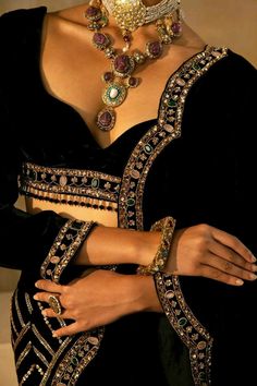 Summer Nails 2023 Black, Sharara Black, Gold Indian Outfit, Aesthetic Yacht, Black Sharara, Sureena Chowdhri, Dress For Evening, Trendy Outfits Indian, Indian Outfits Lehenga