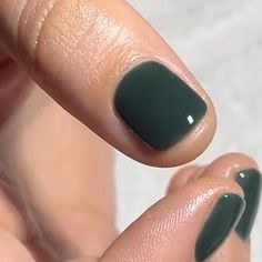 Cape Town | Biosculpture Pro | Permanent Make-up | Skincare 🪄 on Instagram: "“Free Lovin” @bio_sculpture_official Don’t forget to book your manicures up front, with busy season kicking in we are filling up quickly 💚🇿🇦 WhatsApp bookings: +27 83 676 16 71" Short Nail Colors, Ombre Chrome Nails, Sns Nails Colors, Cute Nail Colors, Skin Aesthetics, Bio Sculpture, Fun Nail Colors, Nail Designs Valentines, Colorful Nail Designs