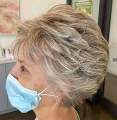 Short Elderly Hairstyles, Short Layered Bob Hairstyles 2023, Blonde Hair Over 50 Mid Length, Short Layered Bob Hairstyles For Thick Hair, Thick Wavy Short Haircuts, Hair Cuts For Short Hair With Layers, Short Layered Hairstyles For Thick Hair, Hair Styles For Short Hair For Women Over 50, Short Hair With Short Layers