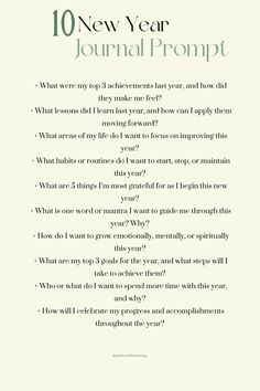 Start the new year with reflection and intention! Use this journal prompt to celebrate your achievements from last year and plan for even greater success in the year ahead. Embrace growth and set the stage for your best year yet! #journal New Year Journaling Prompts, Journaling For The New Year, Yearly Journal Prompts, New Year Goals Bullet Journal, End Of Year Journal Prompts, Year Reflection Journal Prompts, New Year Journal Ideas, New Years Reflection