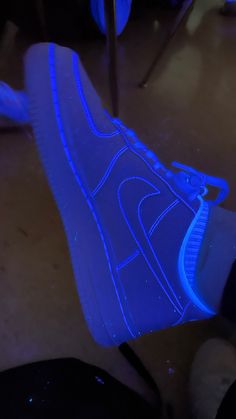 Customized Nike Shoes Jordans, Glow In The Dark Shoes, Neon Nike Shoes, Glow Shoes, Rave Shoes, Pretty Sneakers, Custom Shoes Diy, Nike Shoes Air Force