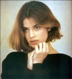 Hair Muse, Nastassja Kinski, 얼굴 그리기, Penteado Cabelo Curto, Dream Hair, Classic Beauty, Bobs Haircuts, Bob Hairstyles, Hair Goals