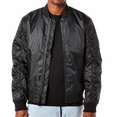 NEW Jordan Craig Zip-Up Ruched Sleeve Moto Bomber Jacket Men's Size M or L - Lightweight, breathable fabric. - Regular Fit. - Imported. Jacket zipped- Measured in inches M- Armpit to armpit-21.5 Bottom Hem-18 Collar to Bottom Hem-26.75 Sleeve length-26 L- Armpit to armpit-22 Bottom Hem-19.5 Collar to Bottom Hem-27 Sleeve length-26.75 Style: 91258 Color: Black Lucky Duck accepts Returns. Please check the item details as it will say if Buyer PAYS return shipping or if it is a FREE Returns. Please Nylon Techwear Outerwear With Zip Fly, Urban Nylon Track Jacket With Zipper Closure, Black Urban Windbreaker With Zip Fly, Urban Black Windbreaker With Zip Fly, Casual Black Biker Jacket With Ribbed Cuffs, Jordan Craig, Lucky Duck, Ruched Sleeve, Newest Jordans