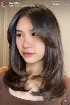 Haircuts For Medium Length Hair, Hair Style Korea, Haircuts For Medium Hair, Long Brown Hair, Haircuts Straight Hair