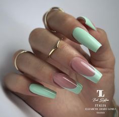 Simple Spring Nails Acrylic Coffin, Nails With Colorful Tips, Light Turquoise Nails, Glossy Nail Designs, Classic Nail, Nagellack Trends, Nail Looks, Stunning Nail Designs