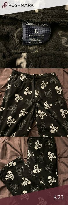 Mens Croft & Barrow Skull & Crossbones Pajama Pants Emo Pjs, Gothic Pajamas, Skull Pajamas, Skull Pajama Pants, Goth Pajamas, Skull Crossbones, Cross Bones, Pj Pants, Cool Fits