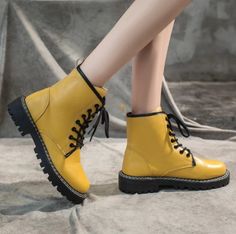 Combat Boots For Women, Boots 2020, White Ankle Boots, Ankle Boots Women, Punk Boots, Black Combat Boots, Shoes Platform, Boots Women, Boots For Women