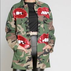 65% Polyester 35% Cotton Red Military Long Sleeve Outerwear, Army Fatigue Jacket, Camoflauge Jacket, Cropped Faux Fur Coat, Billabong Jacket, Boden Women, Trendy Jackets, B Fashion, Military Style Jackets