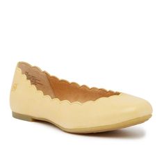 Brn Allie Scalloped Ballet Flats Scalloped Leather Ballet Flats By Brn. Genuine Leather Upper Color: Light Yellow Size: Us 8 Condition: Nwot Fitted Beige Flats For Spring, Born Shoes, Leather Ballet Flats, Flat Color, Light Yellow, Color Light, Flat Shoes Women, Ballet Flats, Loafer Flats