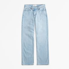 Our classic low rise baggy jeans in a light wash, with crossover waistband detail and a clean hem. This fit features a 8.5” low rise, is slightly relaxed at waist and hips, and eases at the thigh into a baggy, full-length leg shape. We recommend buying your true size for a baggier fit. Size down for a closer fit. This jean is made from our vintage stretch fabric which features both an authentic vintage look and contains slight built-in stretch for additional comfort. Low Rise Baggy Jeans, Baggy Jean, Women's Bottoms, Low Rise Jeans, Christmas 2024, Baggy Jeans, Baggy Fits, Christmas List, Vintage Looks