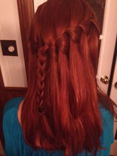 Pretty Red Hair, Copper Red Hair, Shades Of Red Hair, Hair Color Caramel, Bright Red Hair, Waterfall Braid